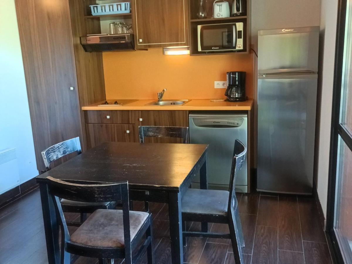 Studio 4 Personnes Avec Piscine Et Sauna - Residence Chateau Des Magnans - Jausiers - Fr-1-165B-45 外观 照片